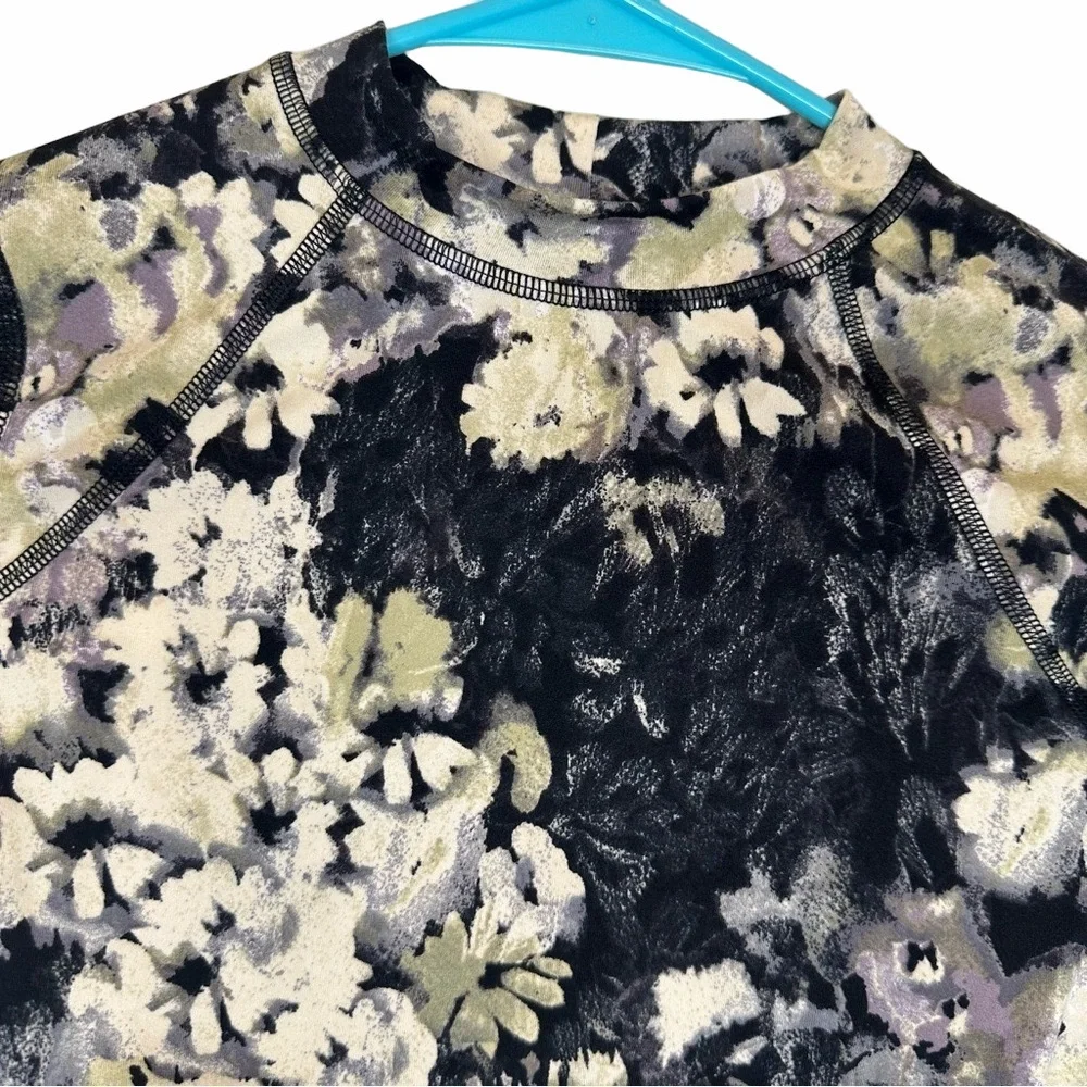 NWT Free People • Dark night Combo Idris Printed Open Back Top Size XSma…